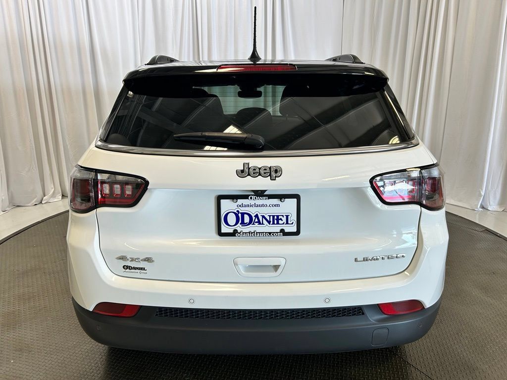 Used 2024 Jeep Compass Limited AWD/4WD image 26