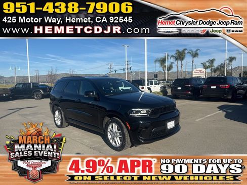 Used 2025 Dodge Durango GT image 1