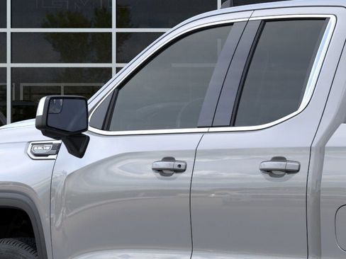 New 2025 GMC Sierra 1500 SLE w/ Preferred Package image 36