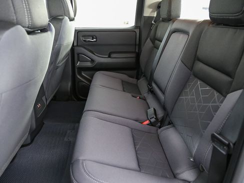 New 2025 Nissan Frontier SV image 20