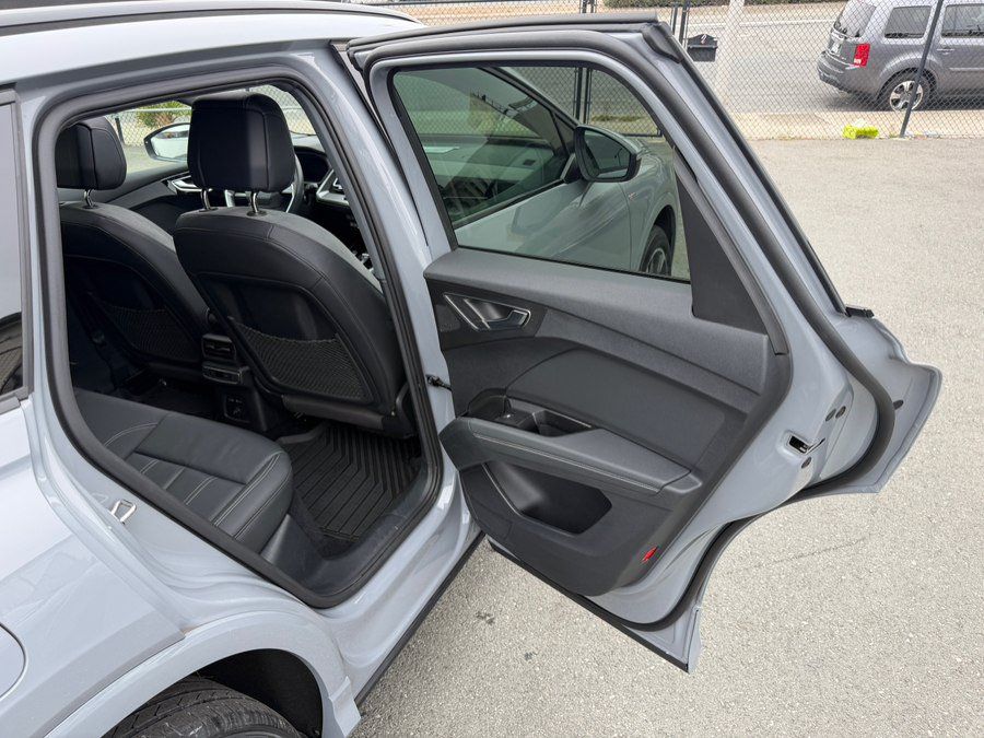 Used 2023 Audi Q4 e-tron Prestige w/ Black Optic Package AWD/4WD image 35