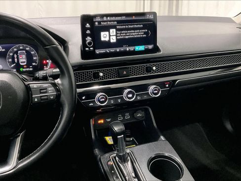 Used 2023 Honda Civic Touring image 18