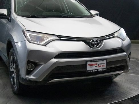 Used 2016 Toyota RAV4 XLE image 3