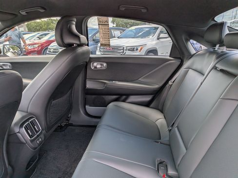 Used 2024 Hyundai Ioniq 6 SEL AWD/4WD image 15