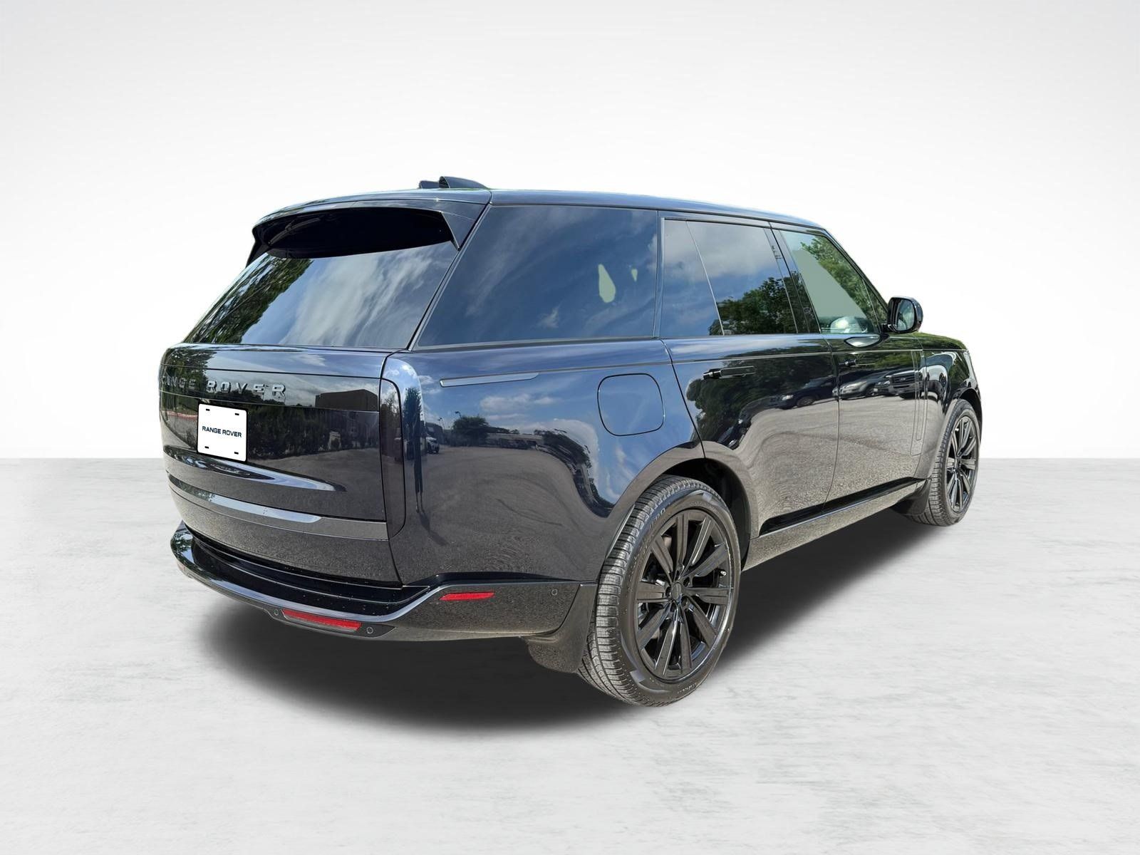 New 2026 Land Rover Range Rover SE AWD/4WD image 9