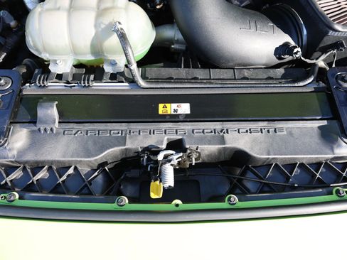 Used 2020 Ford Mustang Shelby GT500 w/ Technology Package image 44