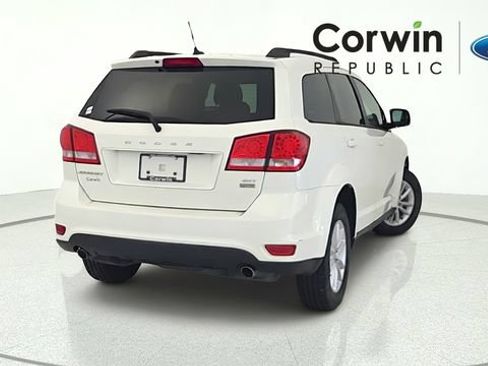 Used 2015 Dodge Journey SXT w/ Flexible Seating Group FWD image 5