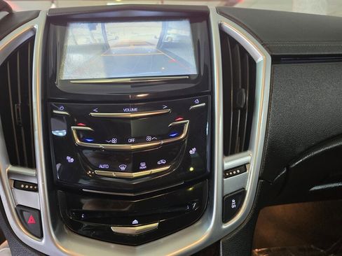 Used 2015 Cadillac SRX Luxury w/ Driver Awareness Package image 20