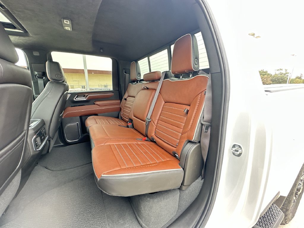 Certified 2024 GMC Sierra 2500 Denali Ultimate AWD/4WD image 26