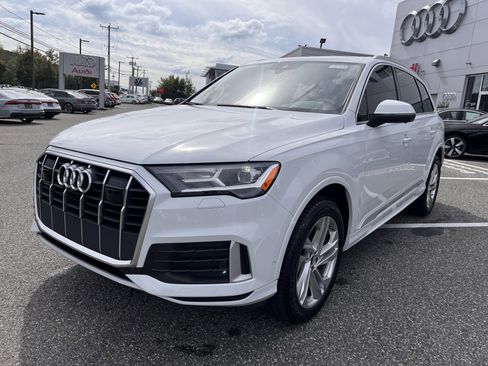 Certified 2022 Audi Q7 2.0T Premium Plus w/ Premium Plus Package image 3