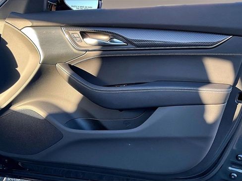 Certified 2025 Cadillac CT5 V Blackwing image 19