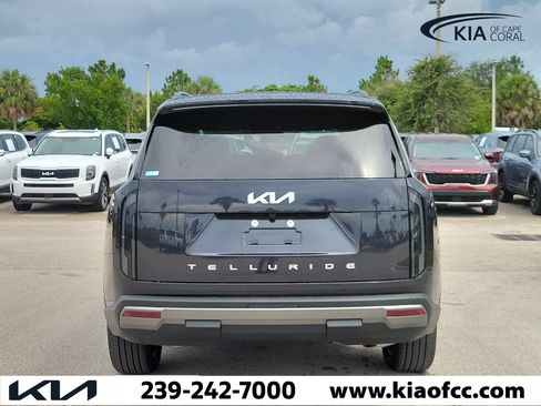 New 2027 Kia Telluride S FWD image 5