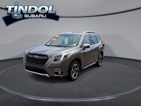 Certified 2024 Subaru Forester Touring w/ Convenience Package AWD/4WD image 4
