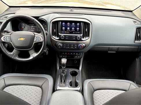 Used 2022 Chevrolet Colorado Z71 image 4