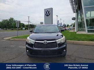 Used 2016 Toyota Highlander XLE AWD/4WD video 2