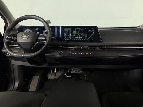 Used 2024 Nissan Ariya FWD image 12
