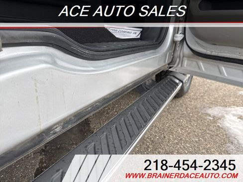 Used 2019 Ford F150 XLT w/ Equipment Group 302A Luxury image 10