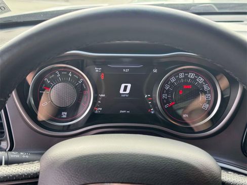 Used 2022 Dodge Challenger R/T Scat Pack w/ Dynamics Package image 13