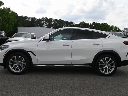 Used 2021 BMW X6 xDrive40i w/ Premium Package 2 AWD/4WD image 9