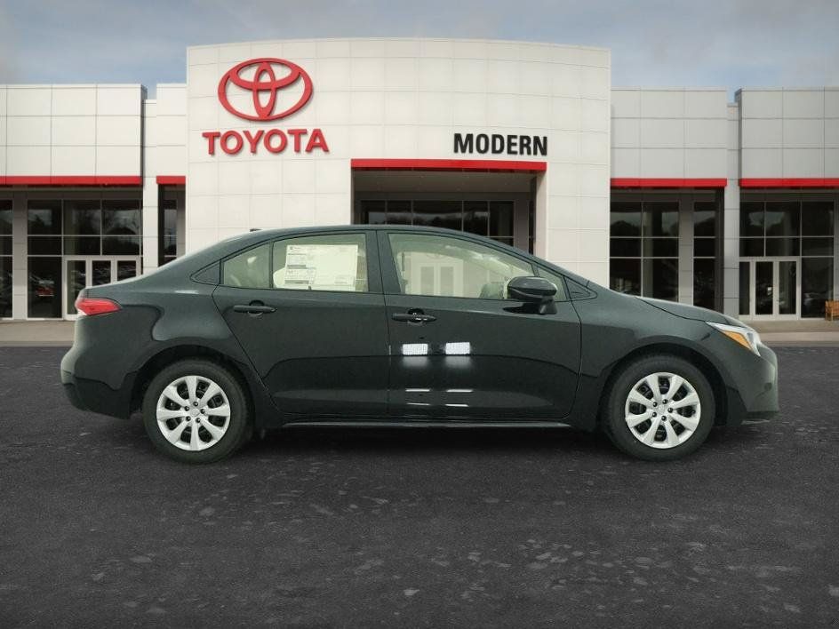 New 2026 Toyota Corolla LE FWD image 13