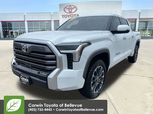 Used 2023 Toyota Tundra Limited w/ Power Package AWD/4WD image 7
