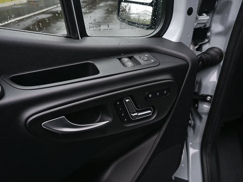 Used 2026 Mercedes-Benz Sprinter 3500 image 8