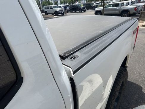 Used 2019 Ford F250 XLT w/ XLT Premium Package AWD/4WD image 9