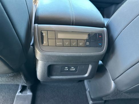 Certified 2022 Nissan Pathfinder SL image 21