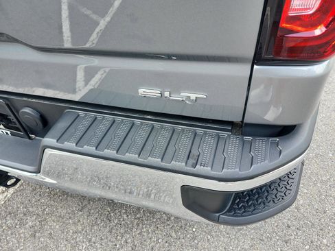 Certified 2025 GMC Sierra 1500 SLT w/ SLT Premium Package image 4
