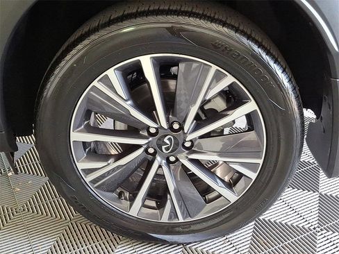 New 2026 INFINITI QX60 Luxe image 10