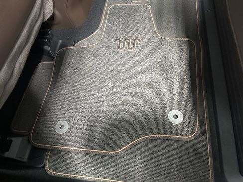 Used 2024 Ford F150 King Ranch w/ FX4 Off-Road Package image 23