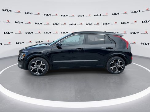 Certified 2025 Kia Niro EX Touring FWD image 5