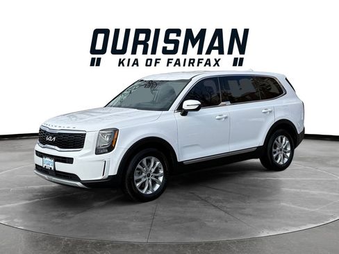 Used 2022 Kia Telluride LX image 2