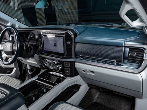 Used 2024 Ford F250 Limited image 18