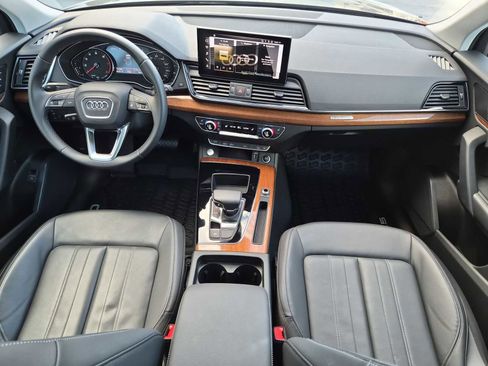 Certified 2023 Audi Q5 2.0T Premium w/ Convenience Package image 13