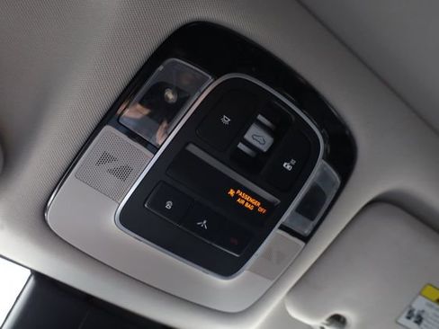 Used 2021 Hyundai Sonata Limited image 23