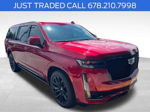 Used 2024 Cadillac Escalade ESV Sport Platinum w/ LPO, ONYX Package AWD/4WD image 1
