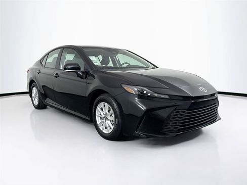Certified 2026 Toyota Camry LE FWD image 9