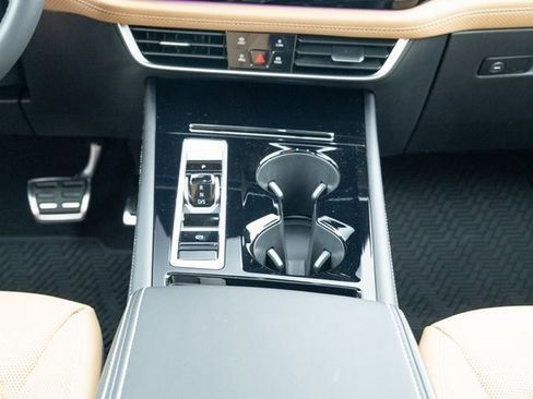 New 2026 Volkswagen Atlas Cross Sport SEL R-Line AWD/4WD image 33