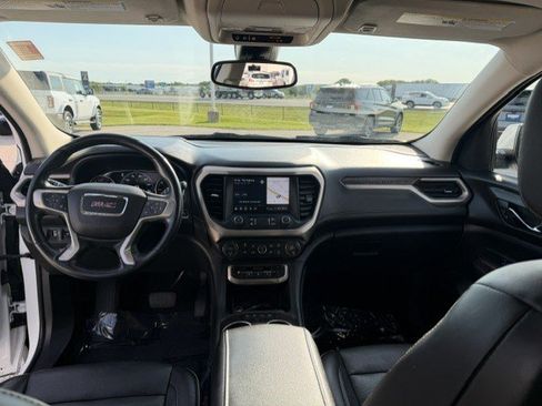 Used 2022 GMC Acadia Denali w/ Trailering Package AWD/4WD image 30