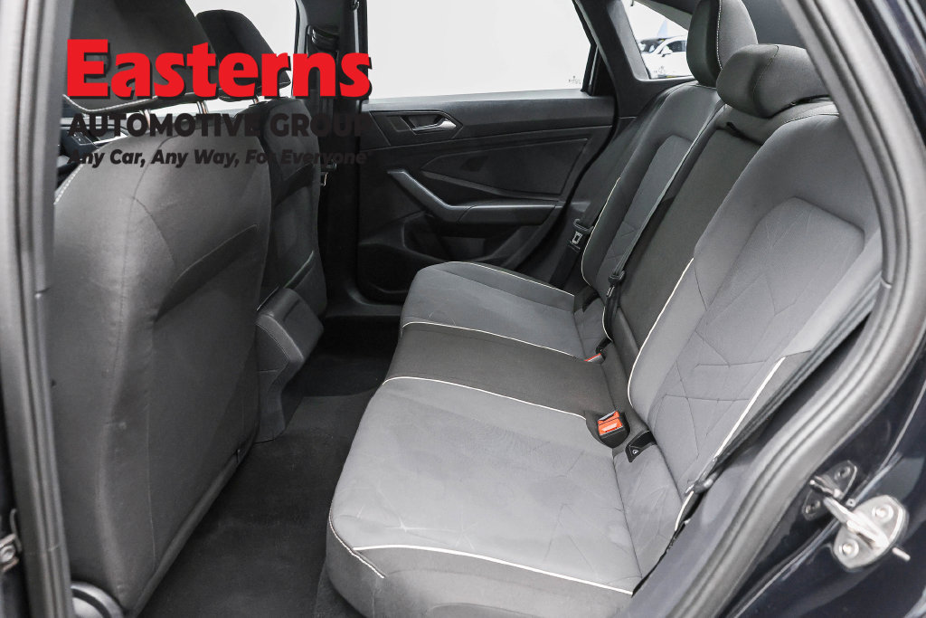 Used 2025 Volkswagen Jetta Sport FWD image 22