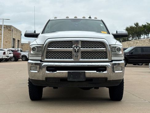 Used 2018 RAM 3500 Laramie w/ Convenience Group AWD/4WD image 2