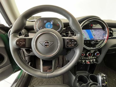Used 2024 MINI Cooper S FWD image 18