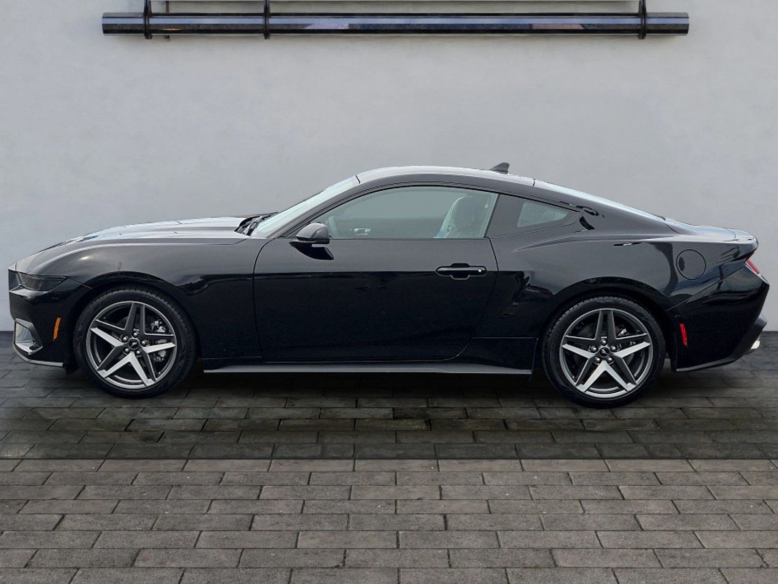 Used 2026 Ford Mustang Premium RWD image 6