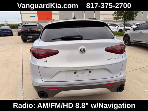 Used 2022 Alfa Romeo Stelvio Ti AWD/4WD image 3