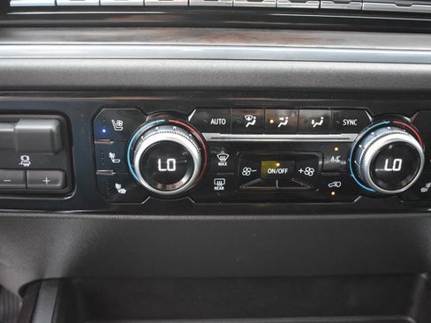 Used 2023 GMC Sierra 1500 SLT w/ SLT Premium Plus Package image 28