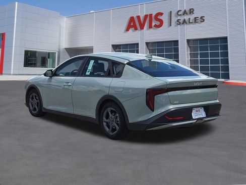 Used 2025 Kia K4 FWD image 9