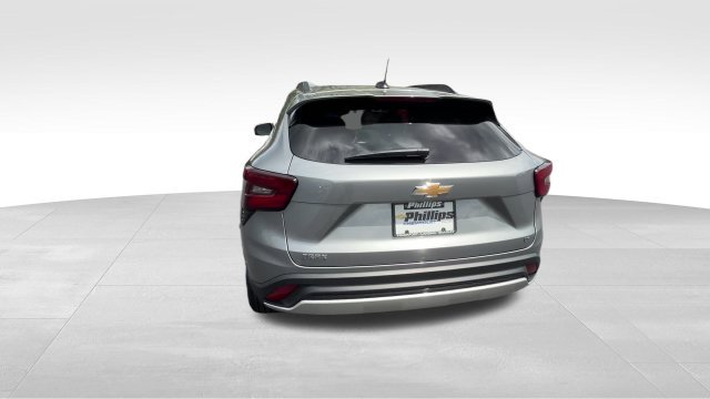 Certified 2026 Chevrolet Trax LT FWD image 5