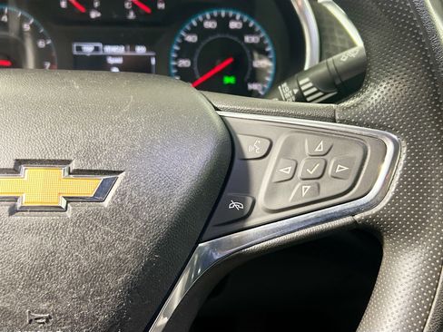 Used 2020 Chevrolet Malibu LT image 19