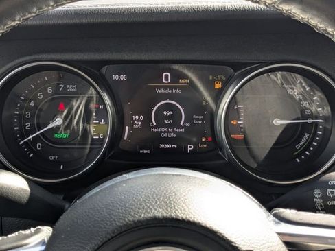 Used 2021 Jeep Wrangler Unlimited Sahara w/ Cold Weather Group image 34